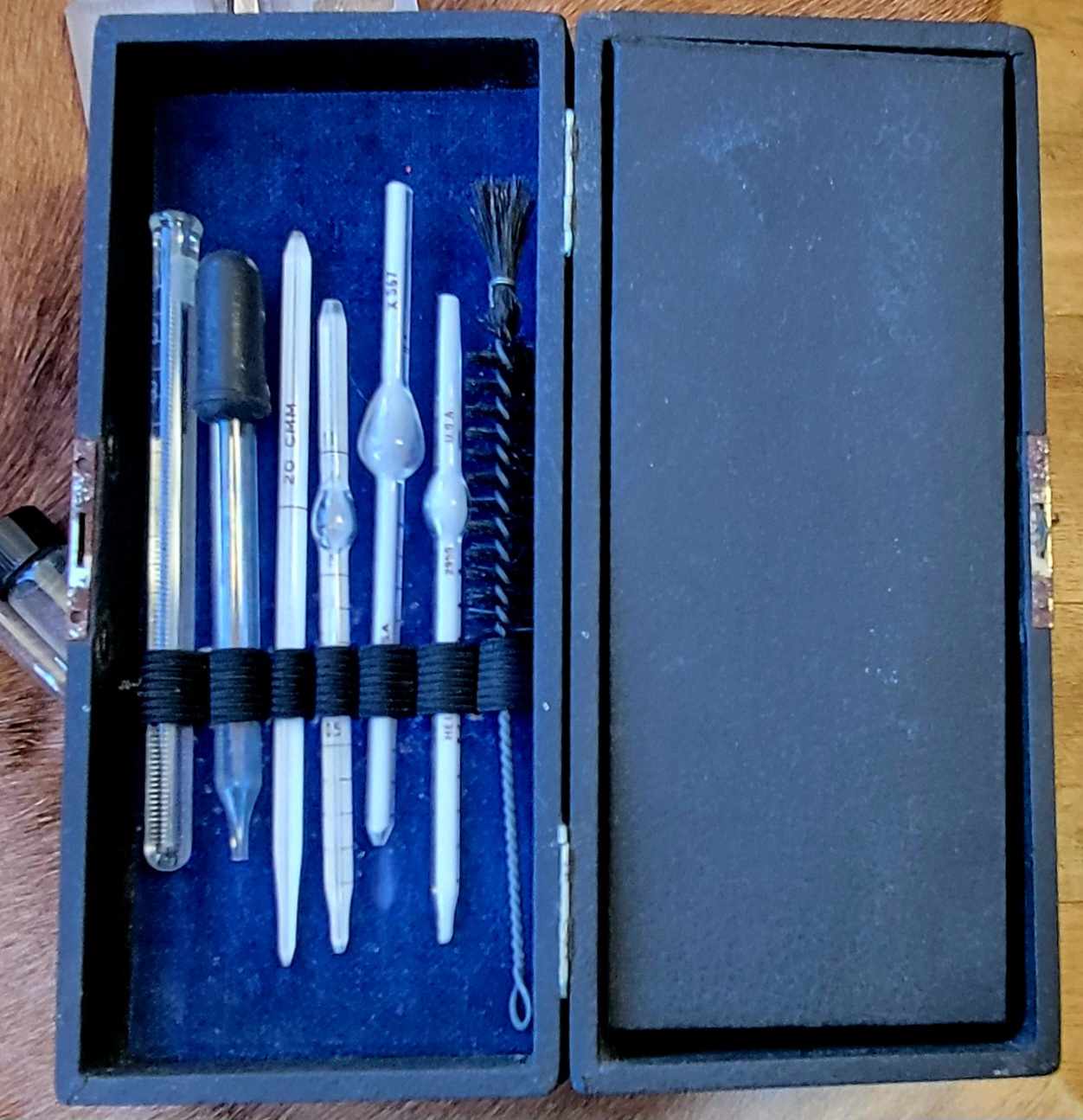 Sahli Adams Hemacytometer Kit AND Hausser Dark Line Hemacytometer !!!