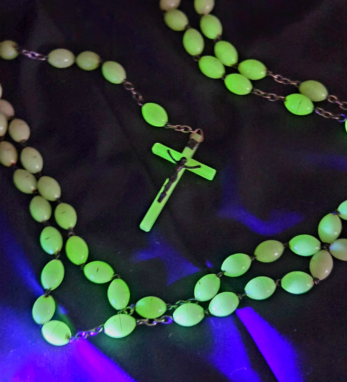Vintage Glowing Rosary Necklace