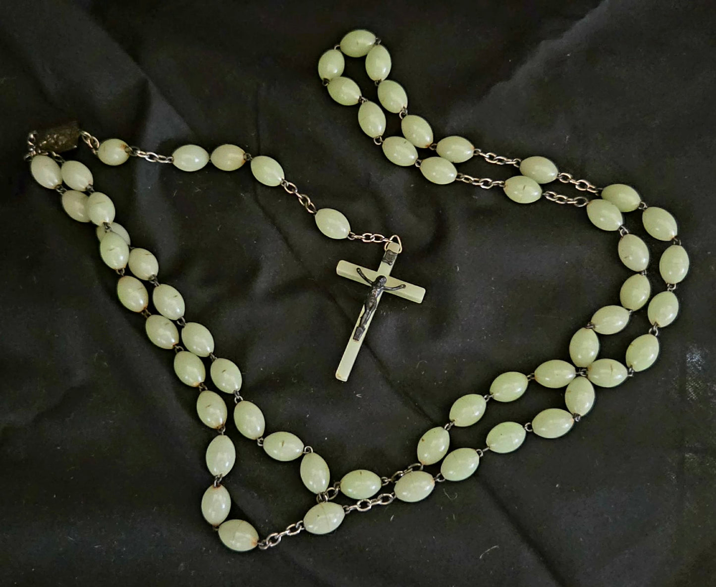 Vintage Glowing Rosary Necklace